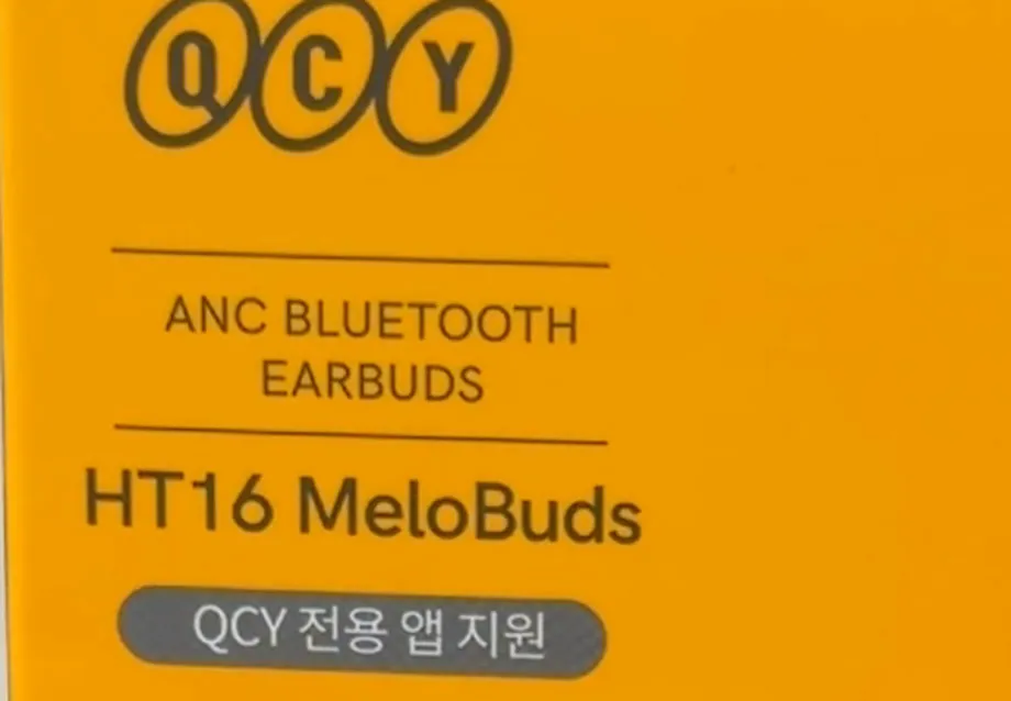 QCY HT16 박스 앞면 상단, 카테고리 줄에 ANC BLUETOOTH EARBUDS라고 적혀 있다